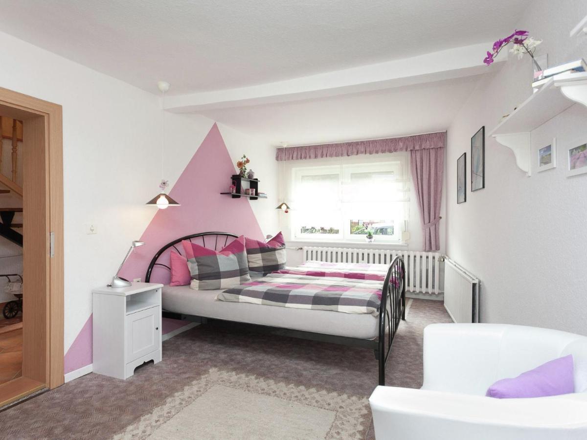 Apartment In Thuringian Forest With Garden Schwarzatal ภายนอก รูปภาพ