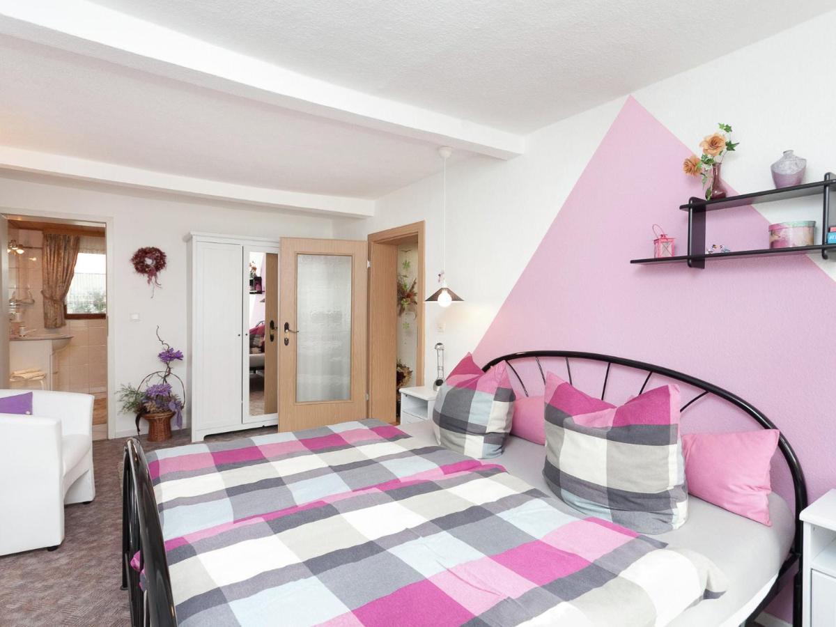 Apartment In Thuringian Forest With Garden Schwarzatal ภายนอก รูปภาพ